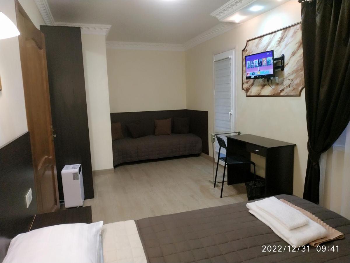 Pilipets Nestg Guest House מראה חיצוני תמונה