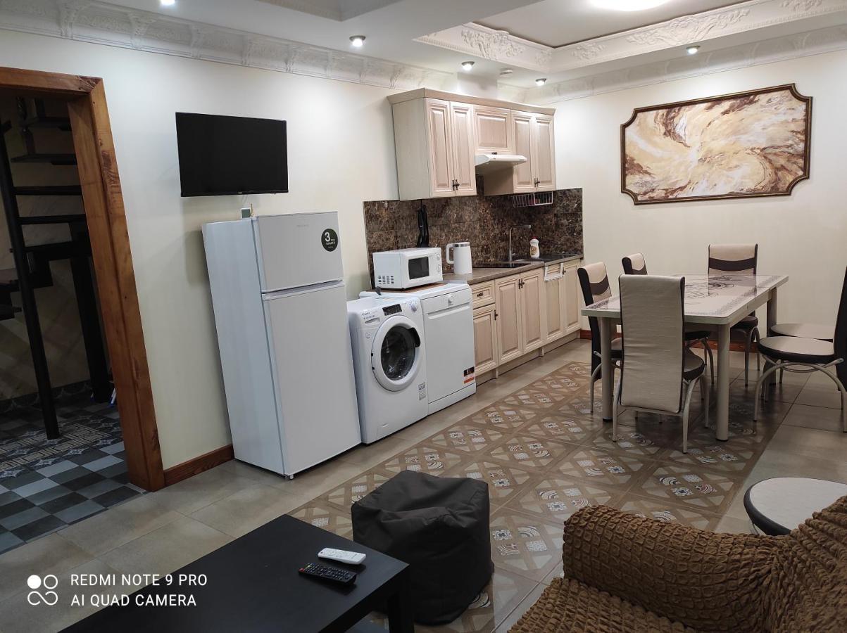 Pilipets Nestg Guest House מראה חיצוני תמונה