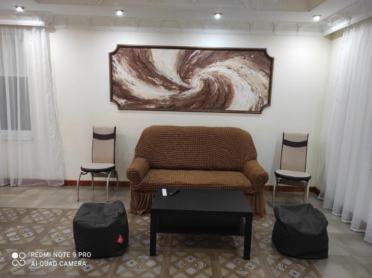 Pilipets Nestg Guest House מראה חיצוני תמונה